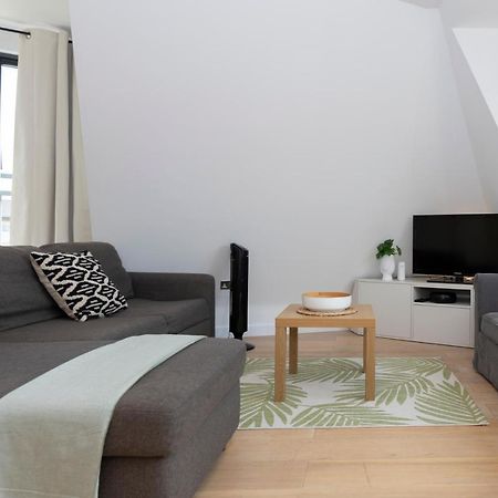 Stunning 3 Bedroom Penthouse With Terrace And Lift Londres Extérieur photo