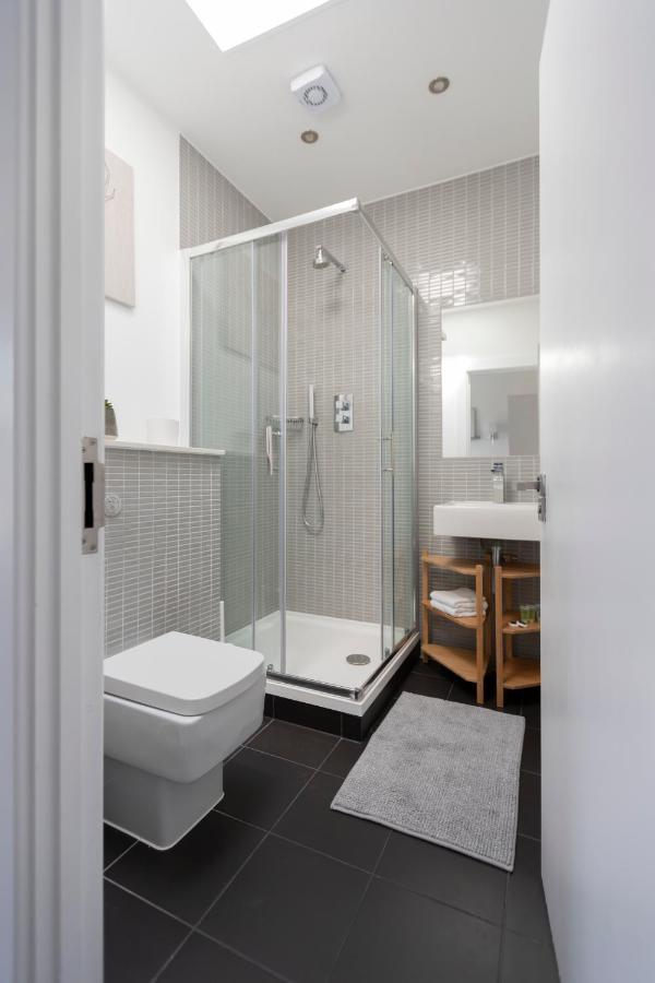 Stunning 3 Bedroom Penthouse With Terrace And Lift Londres Extérieur photo