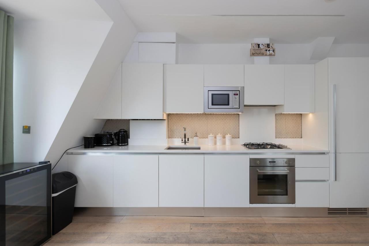 Stunning 3 Bedroom Penthouse With Terrace And Lift Londres Extérieur photo