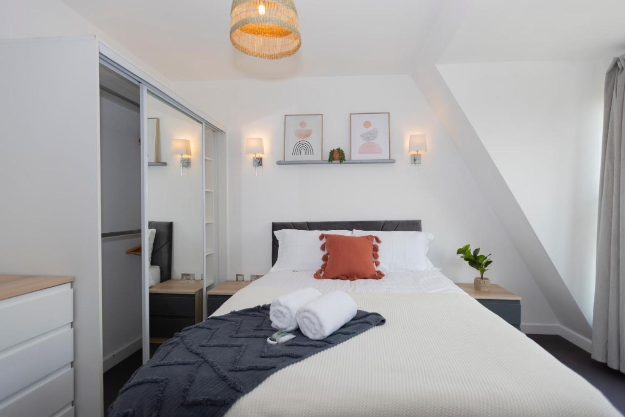 Stunning 3 Bedroom Penthouse With Terrace And Lift Londres Extérieur photo