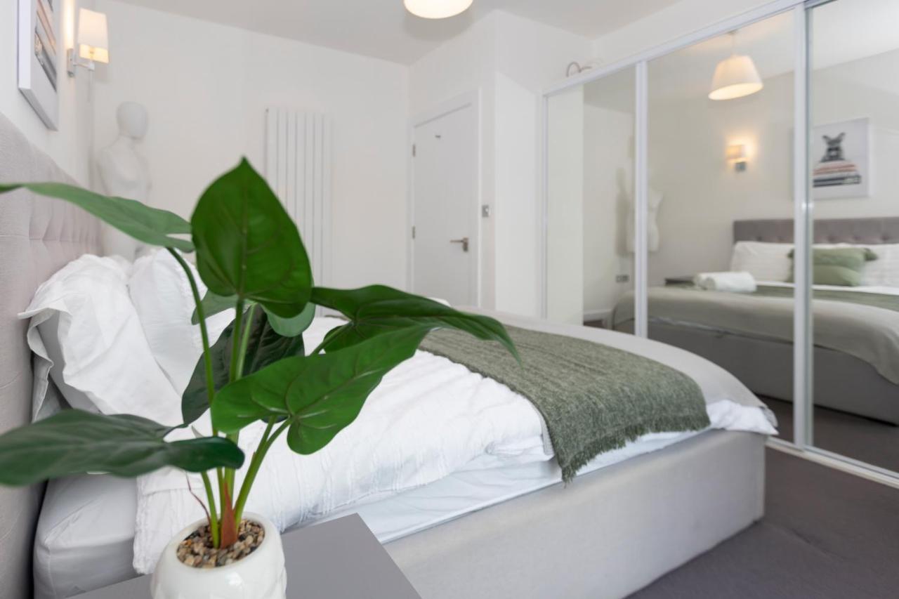 Stunning 3 Bedroom Penthouse With Terrace And Lift Londres Extérieur photo